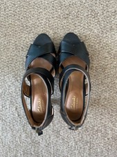 Clark’s Ladies Stappy Shoes