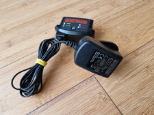 Black and Decker Genuine 18v Cordless Li-ion Battery Charger - 90621477 **READ**