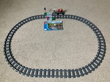 Lego Plastic Rail Train Track Oval Layout + Mini Station + Ramp 60051 Free P&P