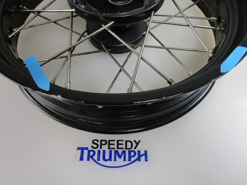 Triumph bonneville bobber - ,
