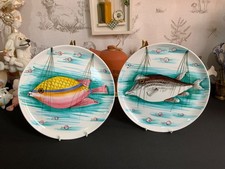 2 x Vintage Mancioli Italian Pottery Hand Painted Fish Plates Kitch 8.5”
