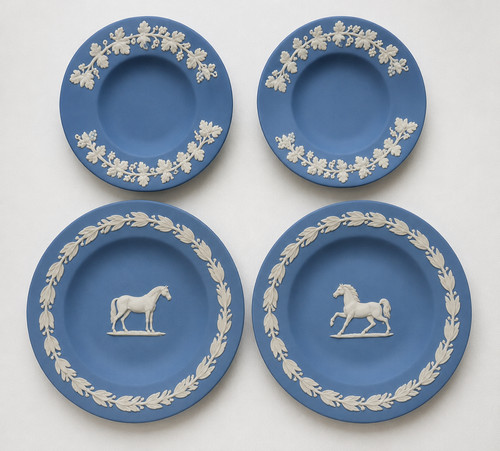 Wedgwood blue jasperware mini - blue,
