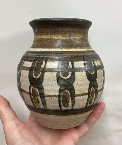 Lovely studio pottery vase - lovely,