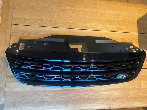 Genuine land rover discovery - land,