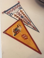 2 Pennant Flags Original 60s Vespa Lambretta Ulma
