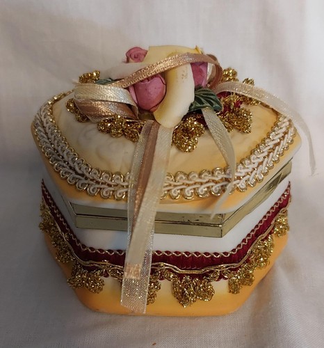 Hexagonal floral ceramic - floral,