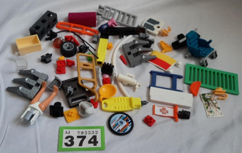 Playmobil mixed spares bundle - ,