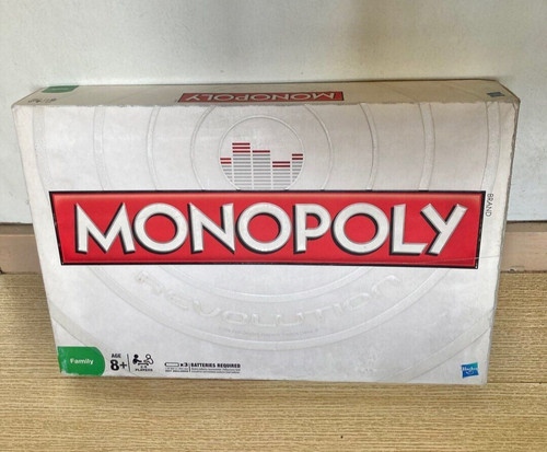 Hasbro 2009 monopoly - hasbro,