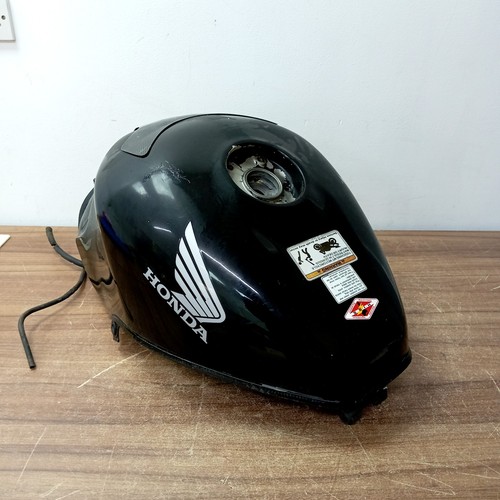 Honda cbr 1100 blackbird - cbr,