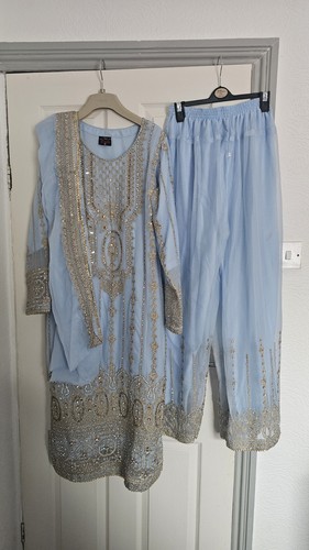 Women asian pakistani - asian,