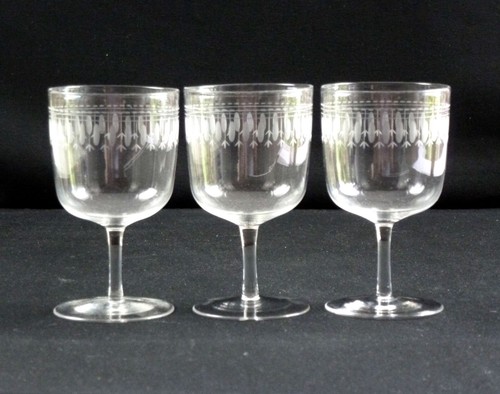 Vintage etched wine - 3,