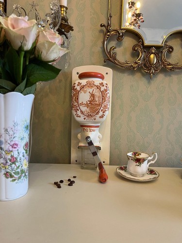 Pede wall coffee grinder - pede,