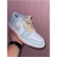 Nike Air Jordan 1 Low SE