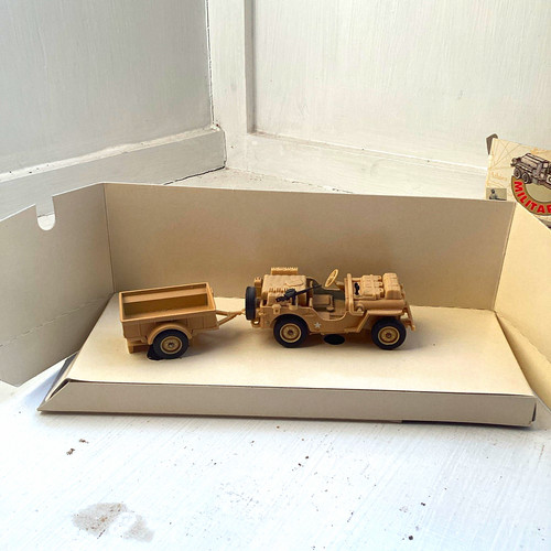 Solido 6108 jeep desert - solido, les
