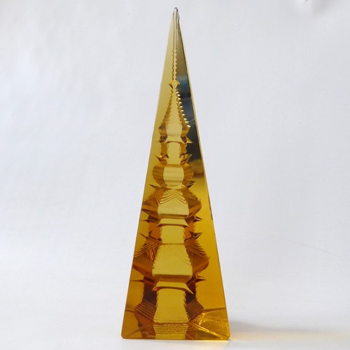 Reverse cut japanese pagoda - cut,