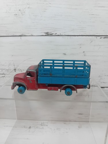 Dinky toys 343 dodge cattle - dodge,