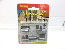 Hornby R8574 OO Gauge Skaledale Gravestones