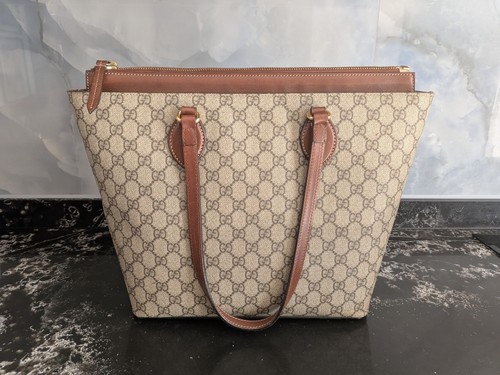 Genuine gucci supreme - gg,