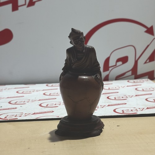 Figure oriental gentleman - figure,