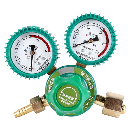 Oxygen gas bottle regulators - gas,