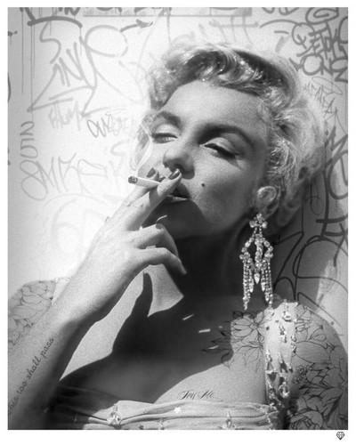 Smoking gun marilyn - -, monroe