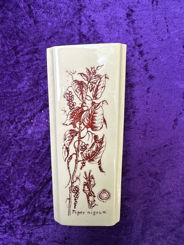Vtg radiator ceramic tray - ceramic,