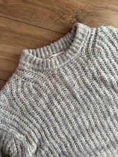 men’s pull and bear knitted jumper size small