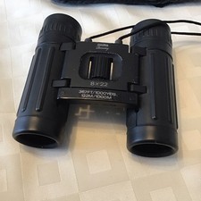 Halina Discovery 8x22 Compact