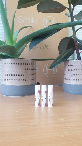 Forever living lips aloe - living,
