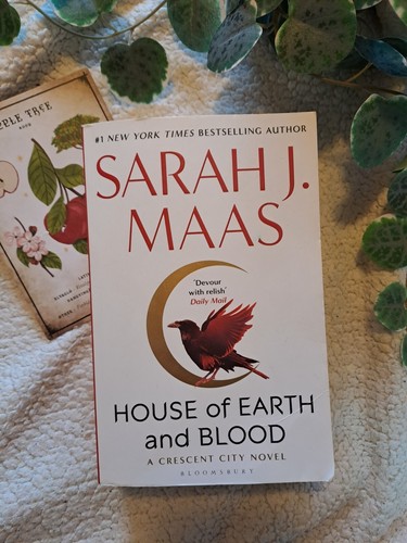 House earth and blood by - blood,