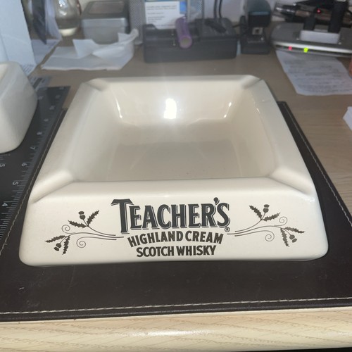 Teacher scotch whisky - teacher's,