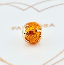 New 100%Genuine Authentic Pandora Shine Gold Golden Honeycomb Charm 767120EN158
