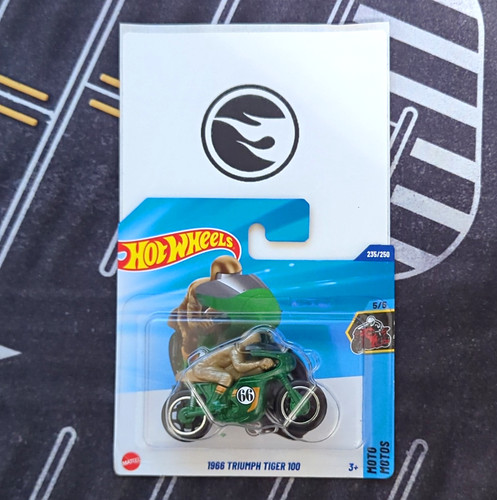 Hot wheels moto triumph - hot,