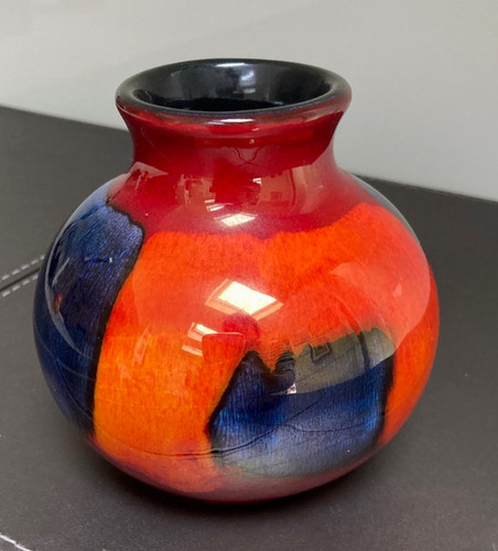 Poole pottery volcano - poole, vase