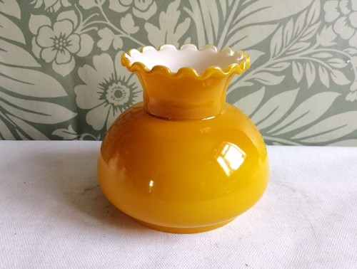 Vintage antique small yellow - vintage/antique,