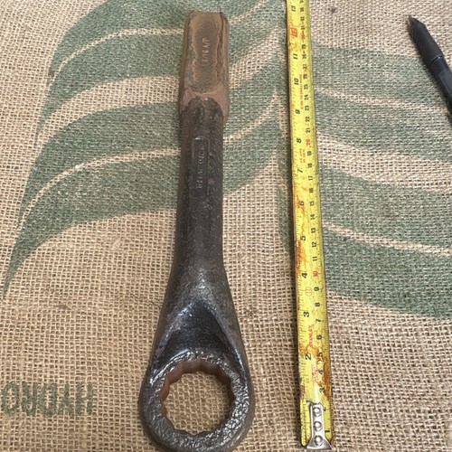 A f flogging spanner - 1,