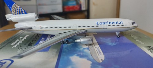 Gemini jet continental dc10 - gemini,