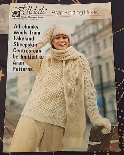 Knitting pattern booklet aran - pattern,