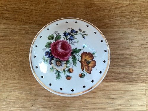 Vintage floral pot - pot, pourri