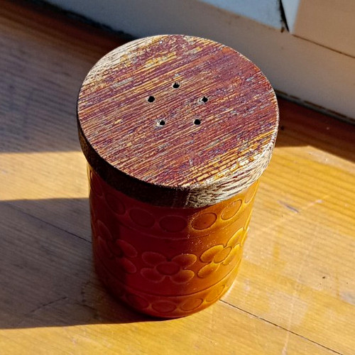 Hornsea pottery saffron design - hornsea,