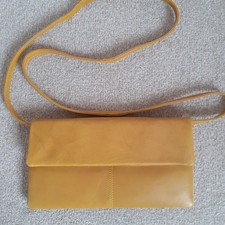Bolla Bags Women's Mustard Yellow Leather  Clutch Cross Body Bag BNWOT