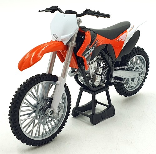 Newray scale 44093 ktm - 1/12,