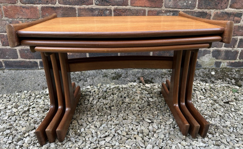 Plan nest tables teak - nest,