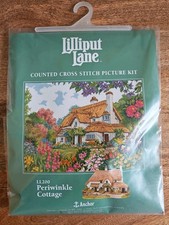 Lilliput Lane 'PERIWINKLE