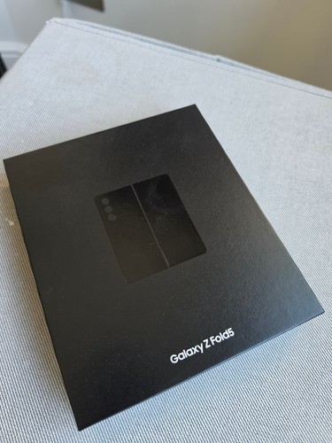 Samsung galaxy fold brand - samsung,