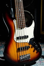 Fender American Deluxe Jazz