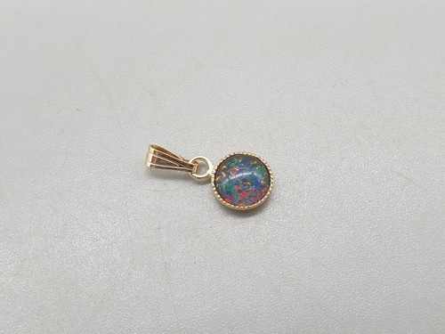 9ct yellow gold australian - yellow,