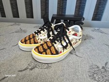 Vans stranger things custom - x,