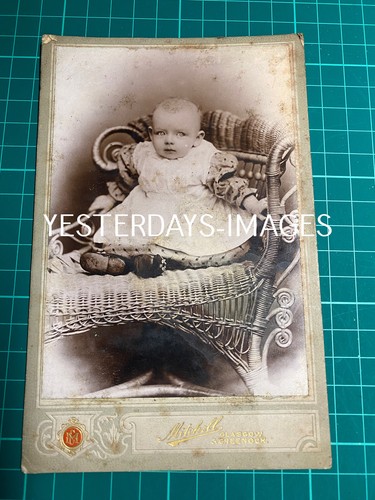Cabinet card photograph baby - card,