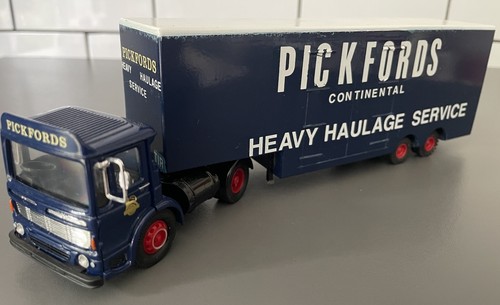 Corgi code leyland cab - 1:50, 3